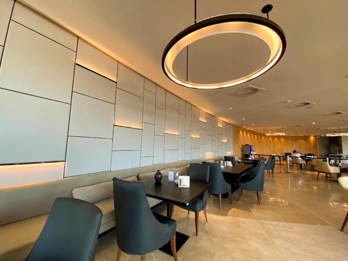 Nacional - Nao Tem Cafe Da Manha Incluido 5*